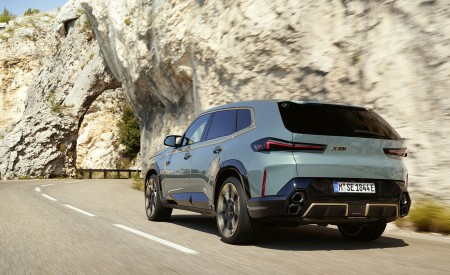 2023 BMW XM Rear Three-Quarter Wallpapers 450x275 (4)