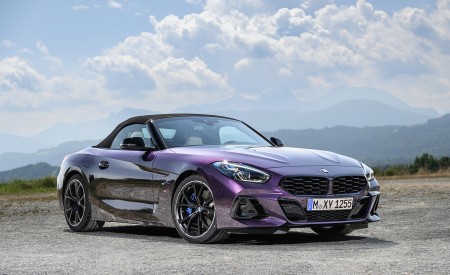 2023 BMW Z4 M40i Front Three-Quarter Wallpapers 450x275 (23)