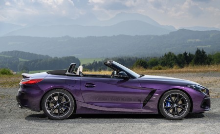 2023 BMW Z4 M40i Side Wallpapers 450x275 (31)