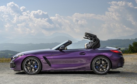 2023 BMW Z4 M40i Side Wallpapers 450x275 (33)