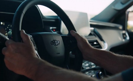 2023 Chevrolet Tahoe RST Performance Edition Interior Steering Wheel Wallpapers 450x275 (17)