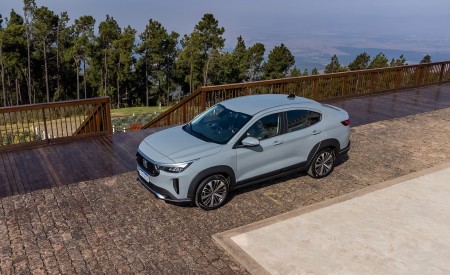 2023 Fiat Fastback Audace Turbo 200 Flex AT Front Three-Quarter Wallpapers 450x275 (14)
