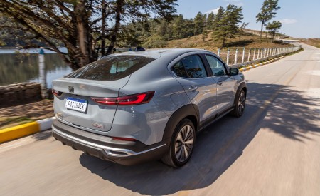 2023 Fiat Fastback Audace Turbo 200 Flex AT Rear Three-Quarter Wallpapers 450x275 (5)