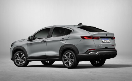 2023 Fiat Fastback Audace Turbo 200 Flex AT Rear Three-Quarter Wallpapers 450x275 (21)
