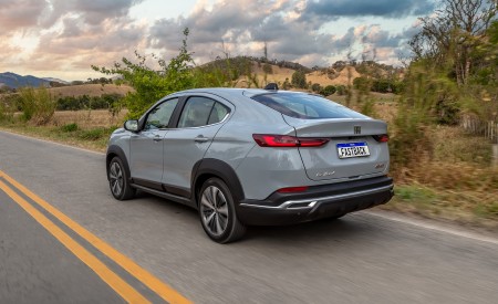 2023 Fiat Fastback Audace Turbo 200 Flex AT Rear Three-Quarter Wallpapers 450x275 (2)