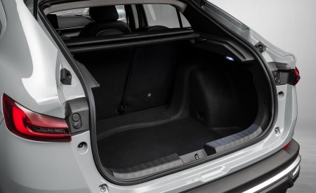 2023 Fiat Fastback Audace Turbo 200 Flex AT Trunk Wallpapers 450x275 (38)