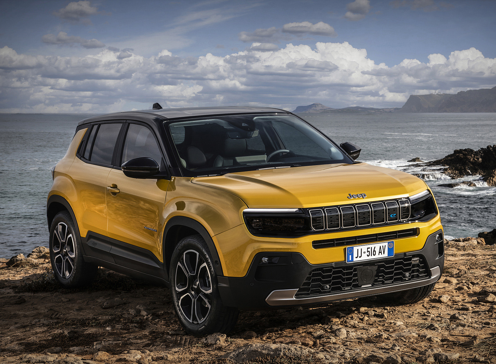 2023 Jeep Avenger Front Three-Quarter Wallpapers  (11)