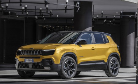 2023 Jeep Avenger Front Three-Quarter Wallpapers 450x275 (22)