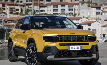 2023 Jeep Avenger Front Three-Quarter Wallpapers 450x275 (19)