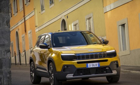 2023 Jeep Avenger Front Three-Quarter Wallpapers 450x275 (9)