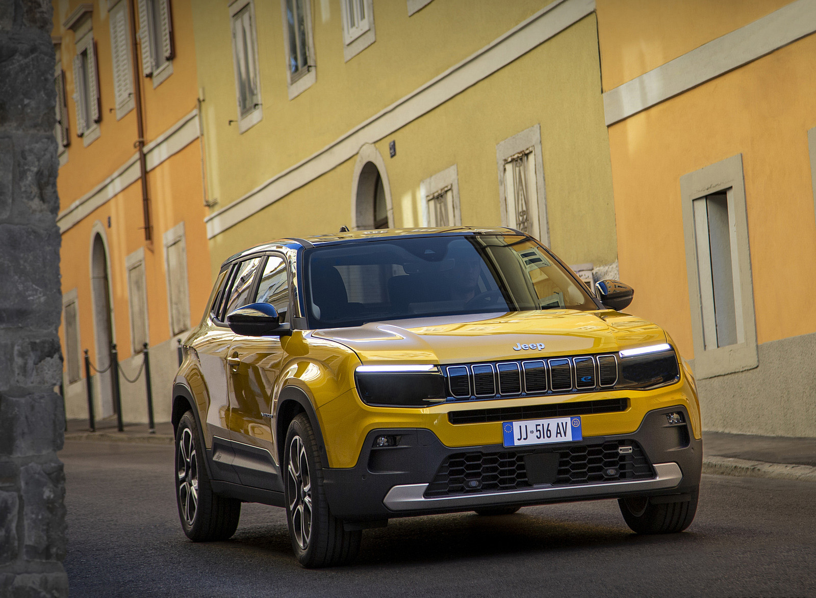 2023 Jeep Avenger Front Three-Quarter Wallpapers (9)