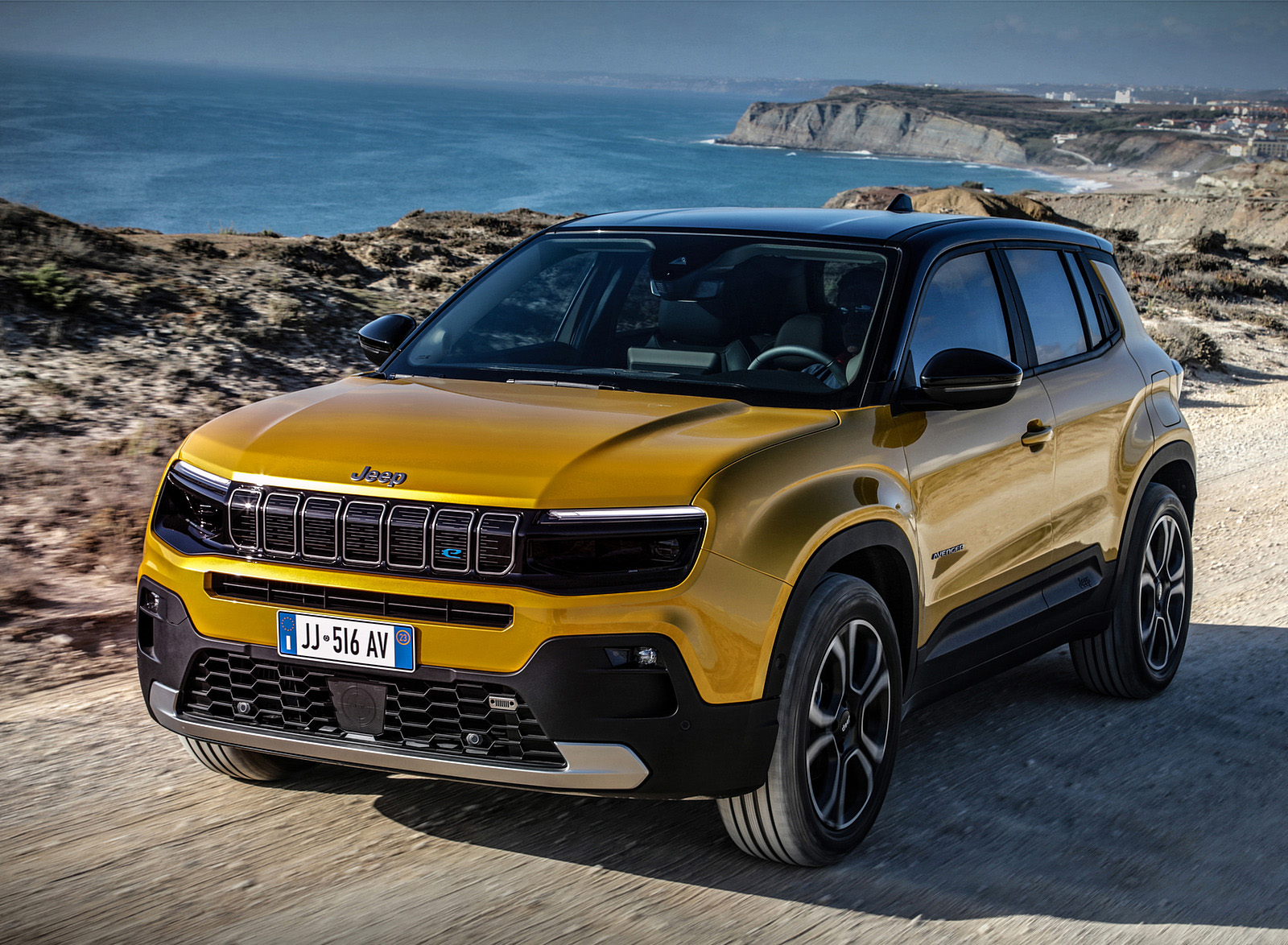 2024 Jeep Avenger Front Three-Quarter Wallpapers (9)