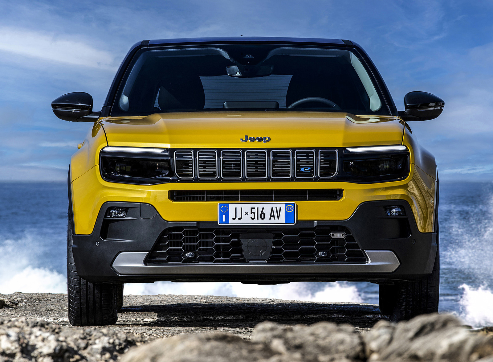2024 Jeep Avenger Front Wallpapers #18 of 51