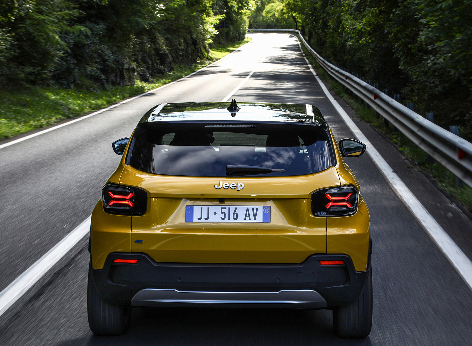 2024 Jeep Avenger Rear Wallpapers #10 of 51