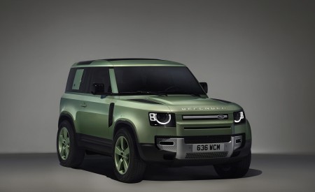 2023 Land Rover Defender 90 75th Limited Edition Front Three-Quarter Wallpapers 450x275 (7)