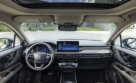 2023 Lincoln Corsair Grand Touring Interior Cockpit Wallpapers 450x275 (17)