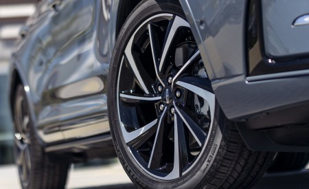 2023 Lincoln Corsair Grand Touring Wheel Wallpapers 450x275 (14)