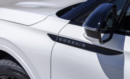 2023 Lincoln Corsair Reserve Detail Wallpapers 450x275 (12)