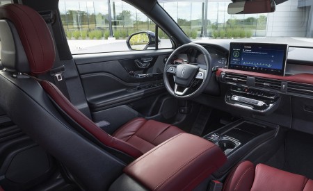 2023 Lincoln Corsair Reserve Interior Wallpapers 450x275 (18)