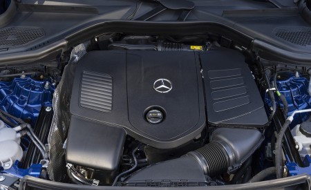 2023 Mercedes-Benz GLC 400 e Plug-In Hybrid 4MATIC AMG Line (Color: Spectral Blue) Engine Wallpapers 450x275 (27)