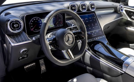 2023 Mercedes-Benz GLC 400 e Plug-In Hybrid 4MATIC AMG Line (Color: Spectral Blue) Interior Wallpapers 450x275 (28)