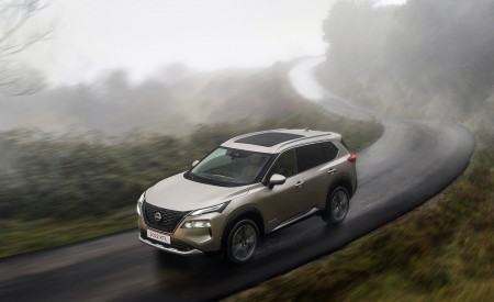 2023 Nissan X-Trail Front Three-Quarter Wallpapers  450x275 (11)