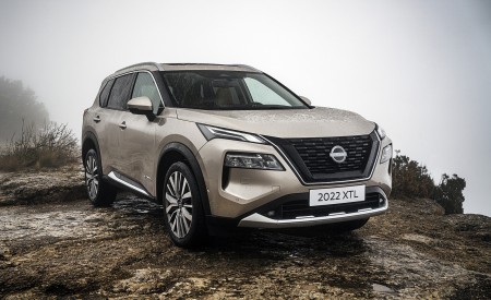 2023 Nissan X-Trail Front Three-Quarter Wallpapers 450x275 (16)