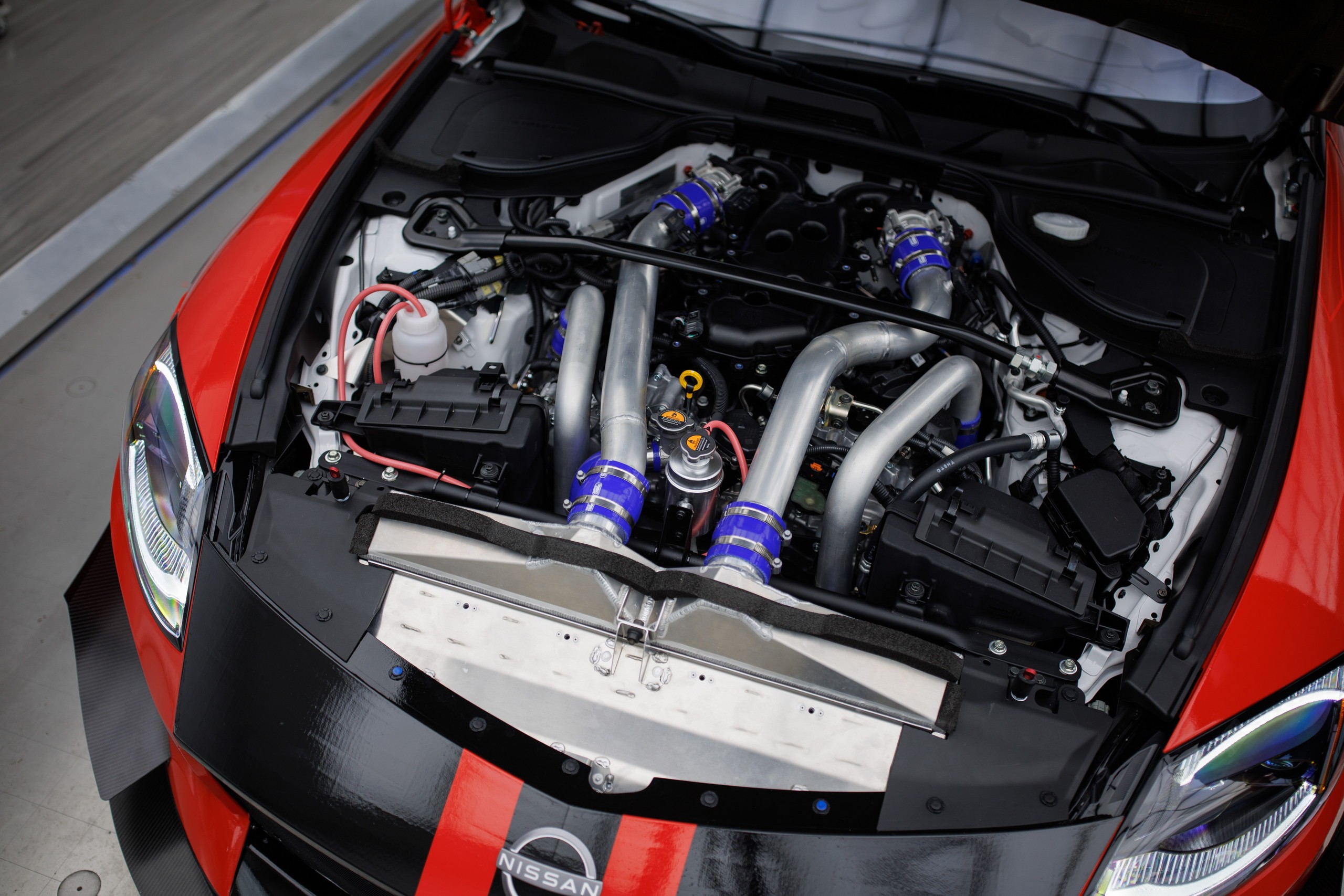 2023 Nissan Z GT4 Engine Wallpapers (15)