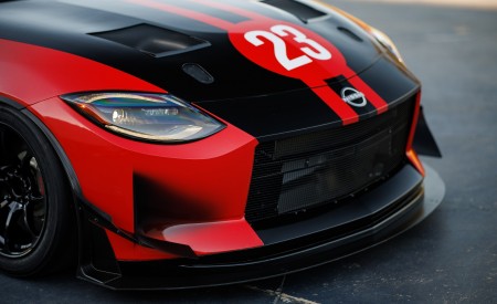 2023 Nissan Z GT4 Headlight Wallpapers 450x275 (11)