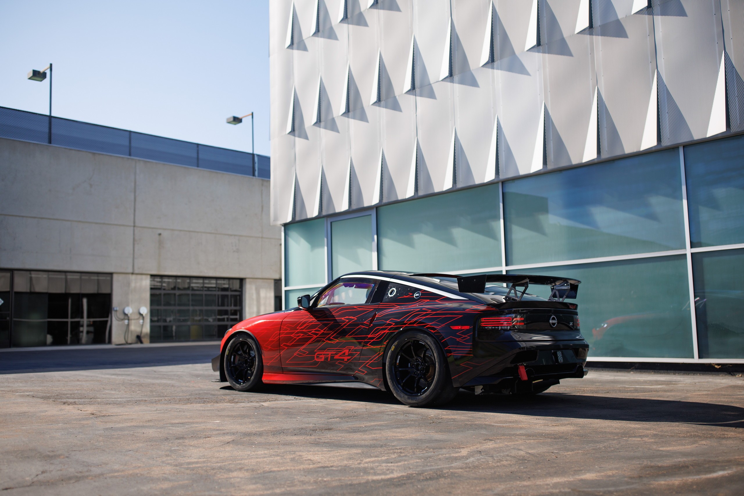 2023 Nissan Z GT4 Rear Three-Quarter Wallpapers (7)