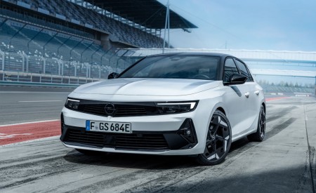 2023 Opel Astra GSe Front Wallpapers 450x275 (3)