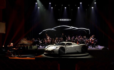 2023 Pagani Utopia Presentation Wallpapers  450x275 (27)