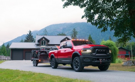 2023 Ram 2500 Heavy Duty Rebel Front Three-Quarter Wallpapers 450x275 (6)