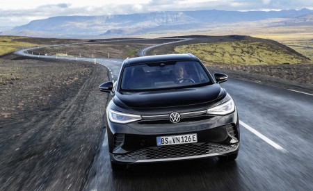 2023 Volkswagen ID.4 Pro 4MOTION Front Wallpapers 450x275 (5)