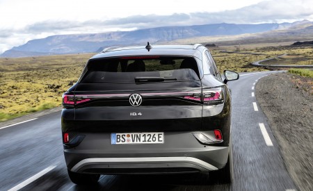 2023 Volkswagen ID.4 Pro 4MOTION Rear Wallpapers 450x275 (8)