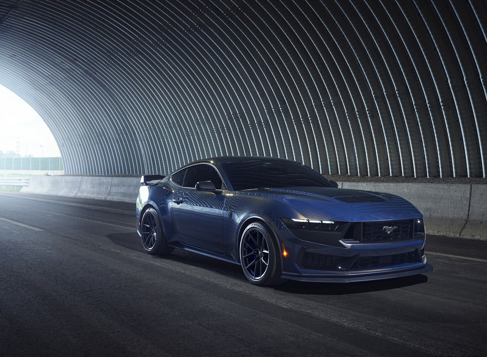 2024 Ford Mustang Dark Horse Front Three-Quarter Wallpapers (4)