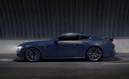 2024 Ford Mustang Dark Horse Side Wallpapers 450x275 (9)