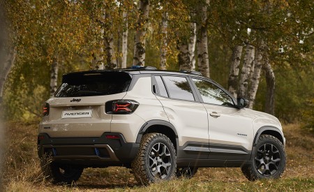 2022 Jeep Avenger 4x4 Concept Rear Three-Quarter Wallpapers 450x275 (2)