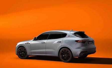 2022 Maserati Levante F Tributo Special Edition Rear Three-Quarter Wallpapers 450x275 (12)