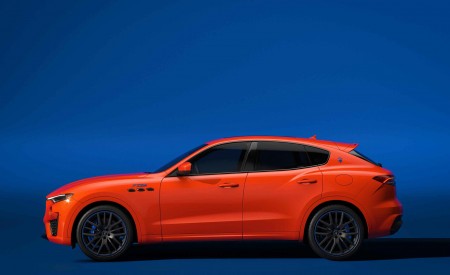 2022 Maserati Levante F Tributo Special Edition Side Wallpapers 450x275 (4)