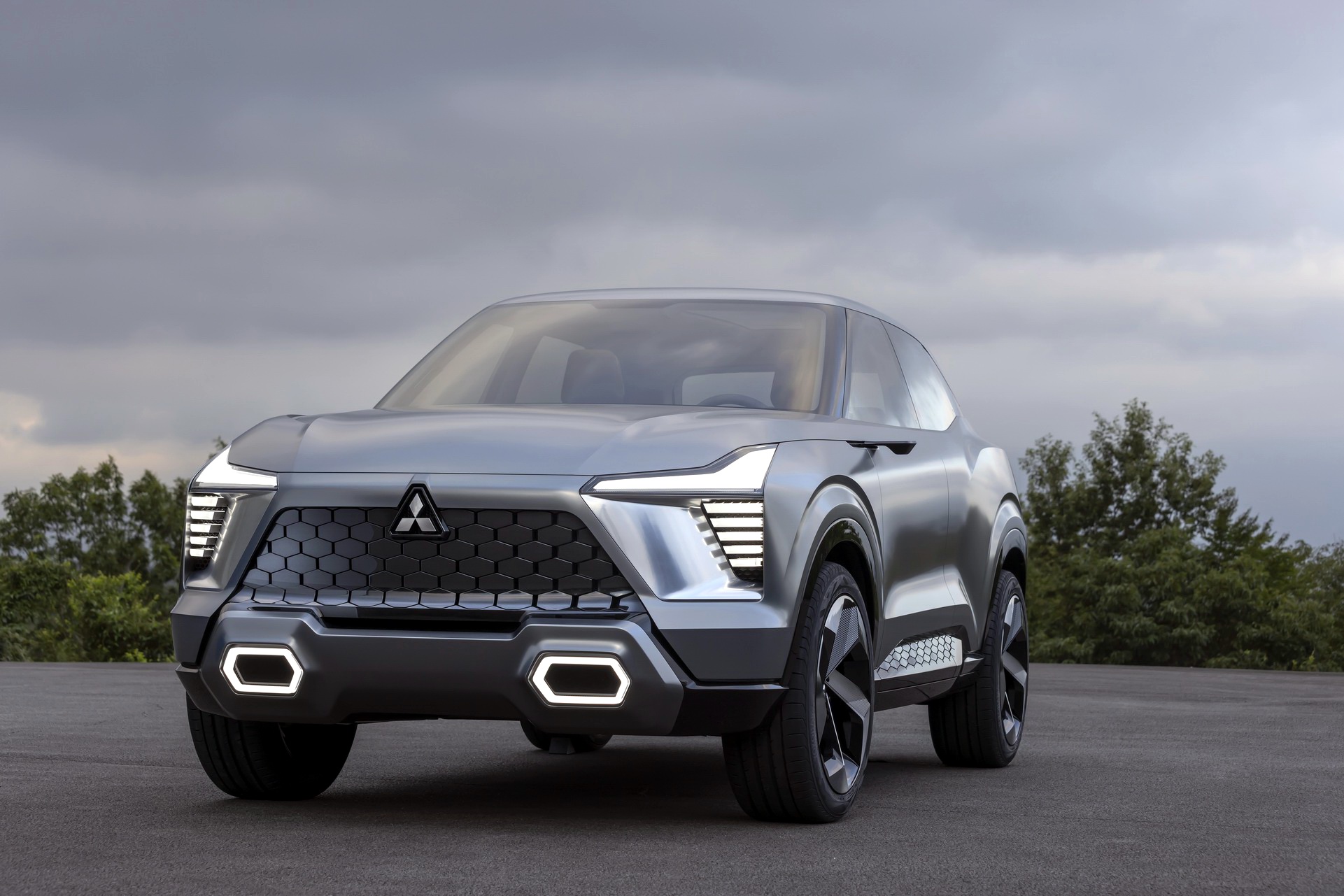 2022 Mitsubishi XFC Concept Front Three-Quarter Wallpapers (7)
