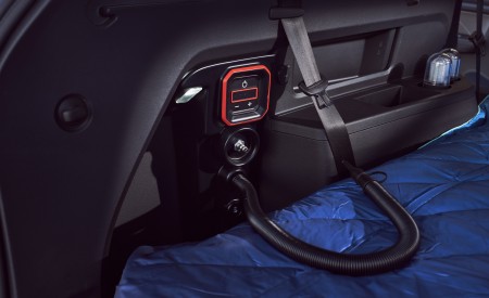 2022 Volkswagen Atlas Basecamp Camping Concept Interior Detail Wallpapers 450x275 (10)