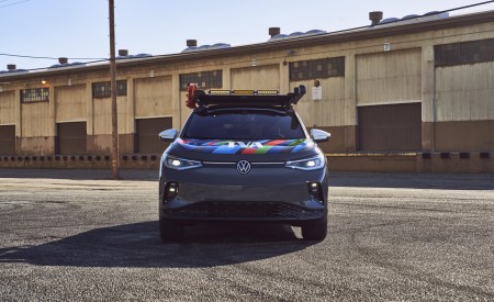 2022 Volkswagen ID.4 EV Drone Command Concept Front Wallpapers 450x275 (2)