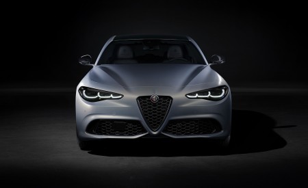 2023 Alfa Romeo Giulia Front Wallpapers 450x275 (15)