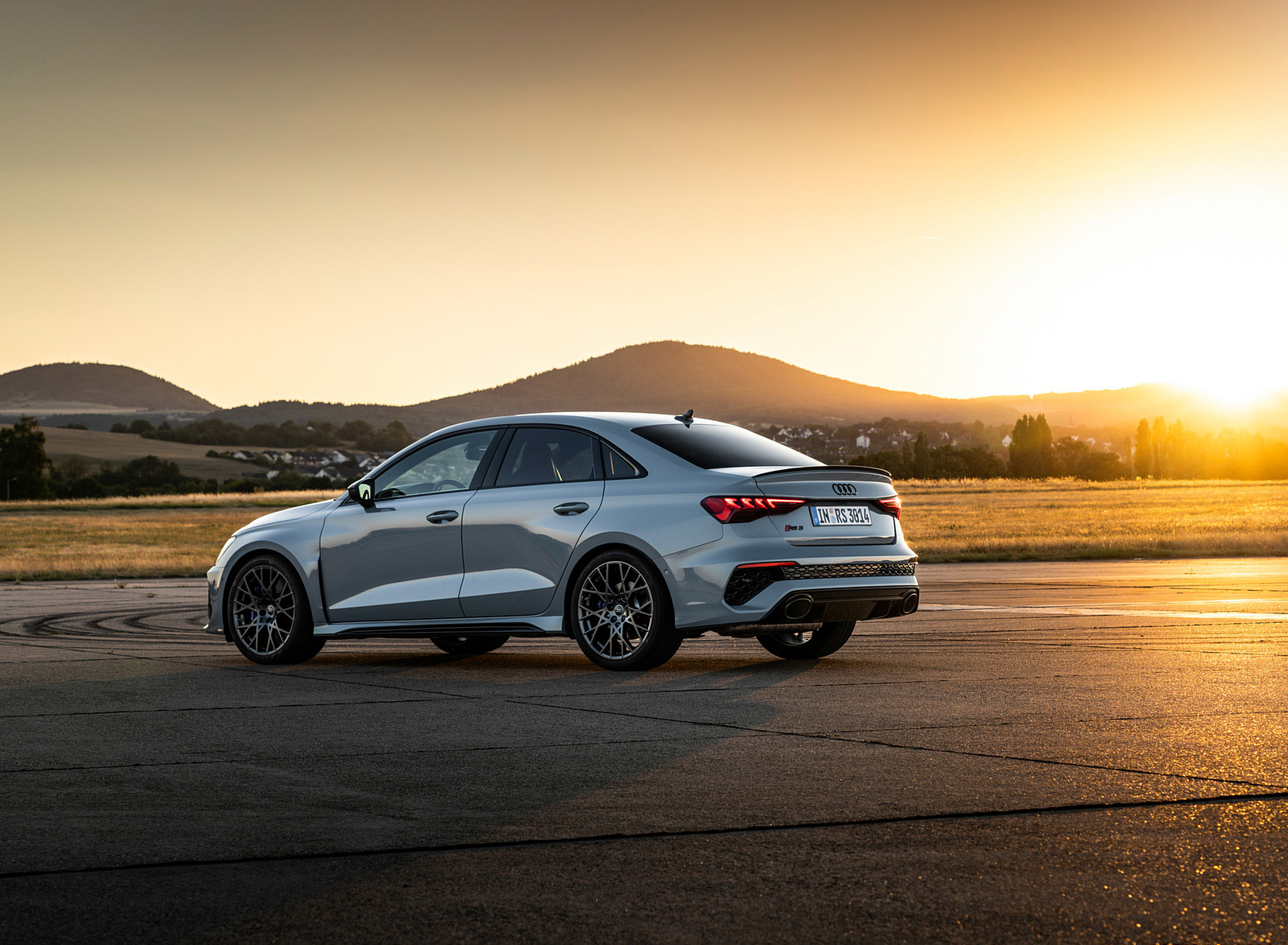 2023 Audi RS 3 Sedan Performance Edition (Color: Arrow Gray Pearl Effect) Rear Three-Quarter Wallpapers #27 of 45