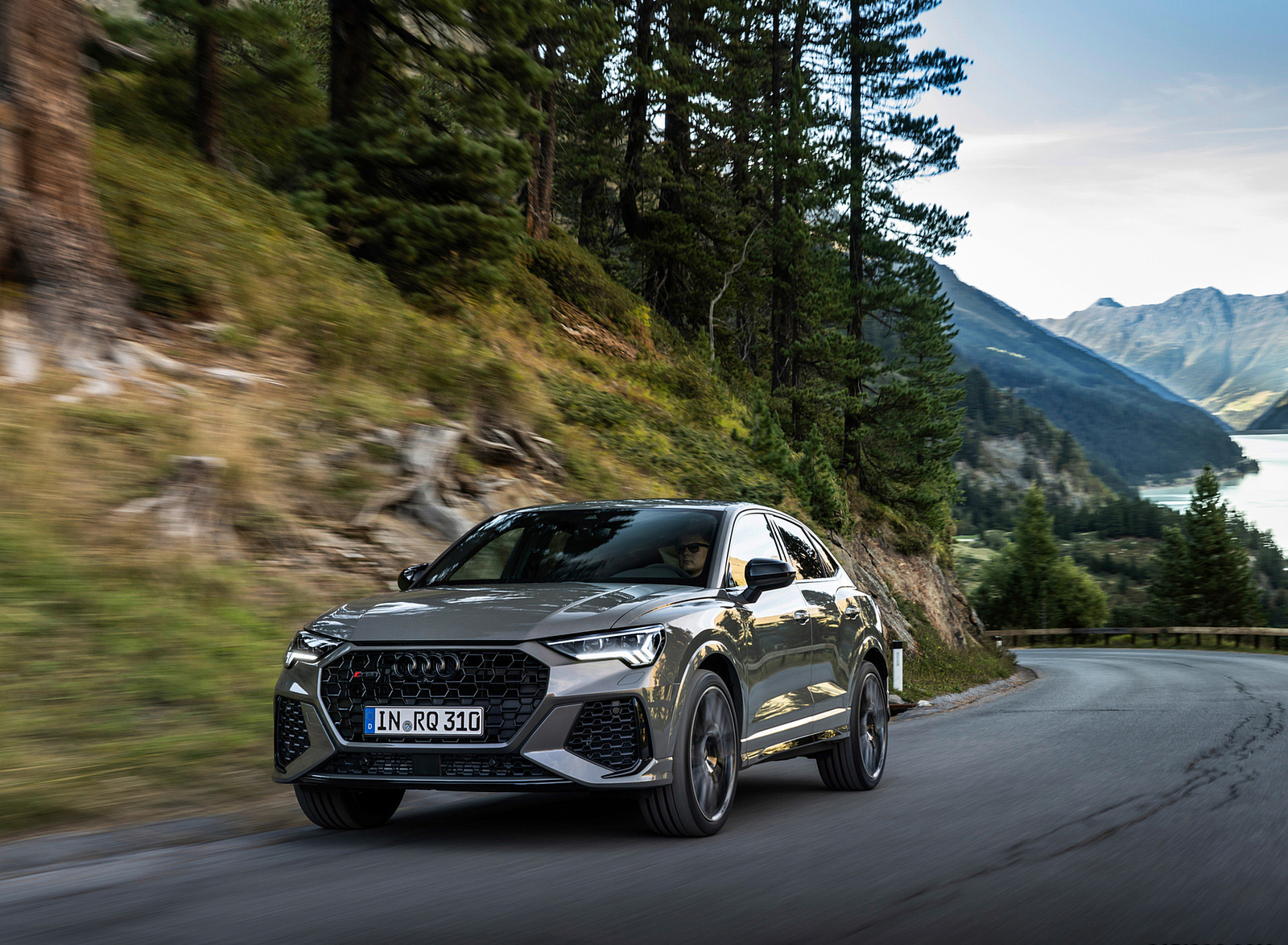 2023 Audi RS Q3 Sportback Edition 10 Years (Color: Chronos Grey Matallic) Front Wallpapers (15)
