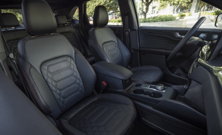 2023 Ford Escape ST-Line Elite Interior Front Seats Wallpapers 450x275 (18)