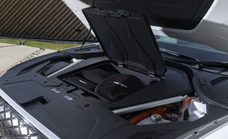 2023 Genesis Electrified GV70 (UK-Spec) Detail Wallpapers 450x275 (61)