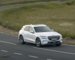 2023 Genesis Electrified GV70 (UK-Spec) Front Three-Quarter Wallpapers 150x120 (5)