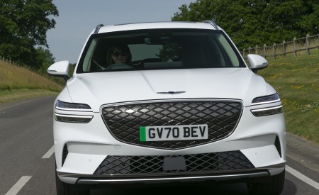2023 Genesis Electrified GV70 (UK-Spec) Front Wallpapers 450x275 (11)